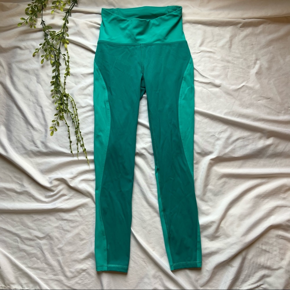 Lululemon Train Times 7/8 Spirit Green Leggings